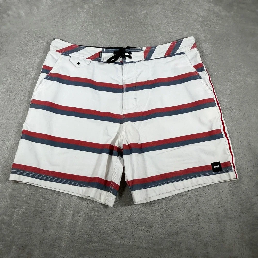 Banks Journal Board Shorts Mens 34 White Red Stripe Lined 6